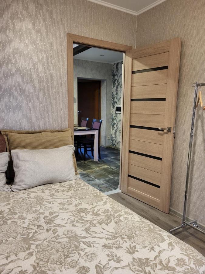 Sunnyhouse Apartment ยูร์มาลา ภายนอก รูปภาพ