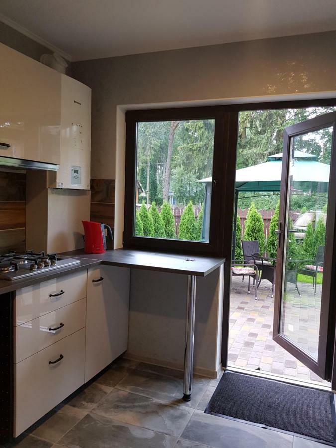 Sunnyhouse Apartment ยูร์มาลา ภายนอก รูปภาพ